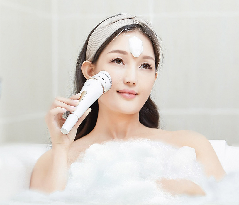 Массажер для лица inFace Cleansing Beauty Instrument MS1000 (White) купить в интернет-магазине icover