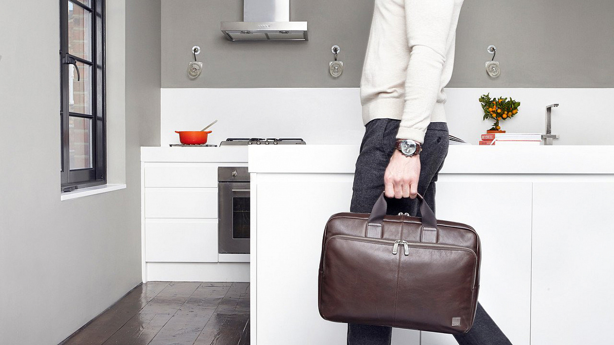 Сумка Knomo Newbury (155-256-BRN) для ноутбука до 15" (Brown) купить в интернет-магазине icover