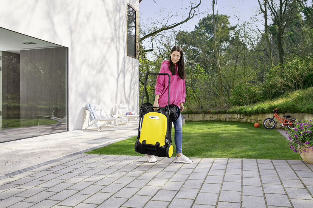 Подметальная машина Karcher S 4 Twin (Black/Yellow) купить в интернет-магазине icover