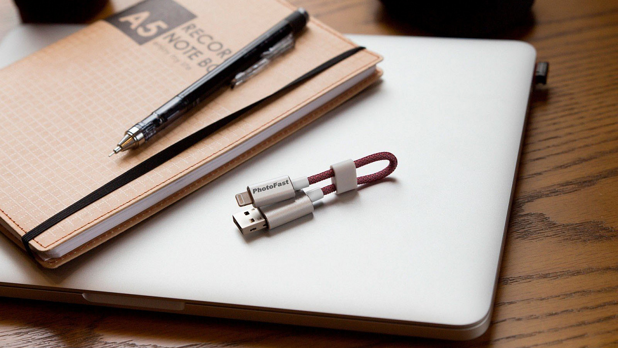Флеш-накопитель PhotoFast MemoriesCable GEN3 32Gb USB-C адаптер (Silver) купить в интернет-магазине icover
