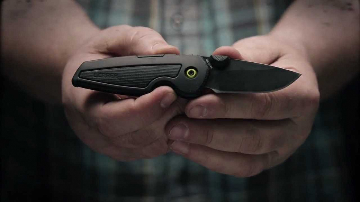 Gerber Essentials GDC Tech Skin Pocket Knife (31-001693) – нож складной (Black) купить в интернет-магазине icover
