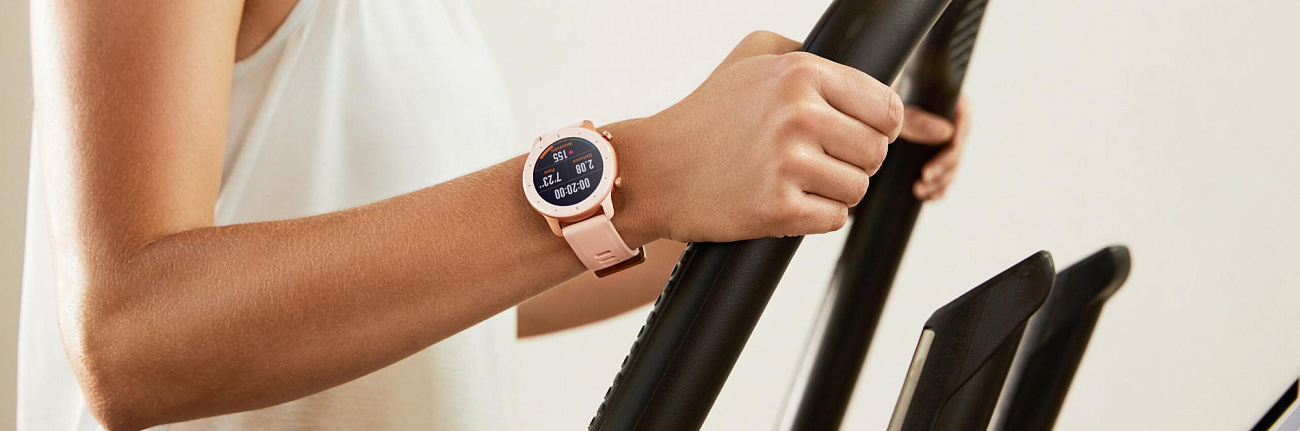Умные часы Xiaomi Amazfit GTR 42mm EU (Black) купить в интернет-магазине icover