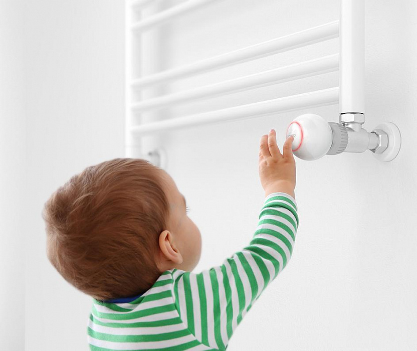 Радиаторный термостат Fibaro Heat Controller для Apple HomeKit (White) купить в интернет-магазине icover
