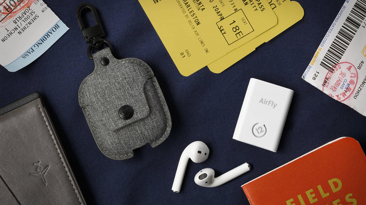 Чехол Twelve South AirSnap (12-1917) для AirPods (Canvas Fog) купить в интернет-магазине icover