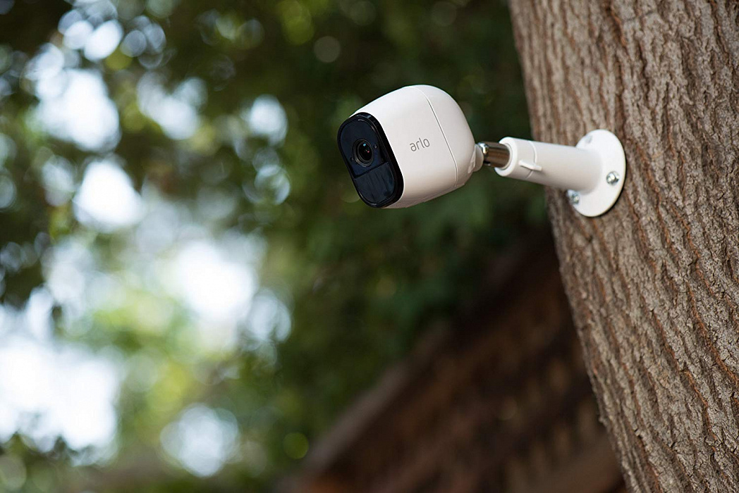 IP-камера Netgear Arlo Pro 3 (White) купить в интернет-магазине icover