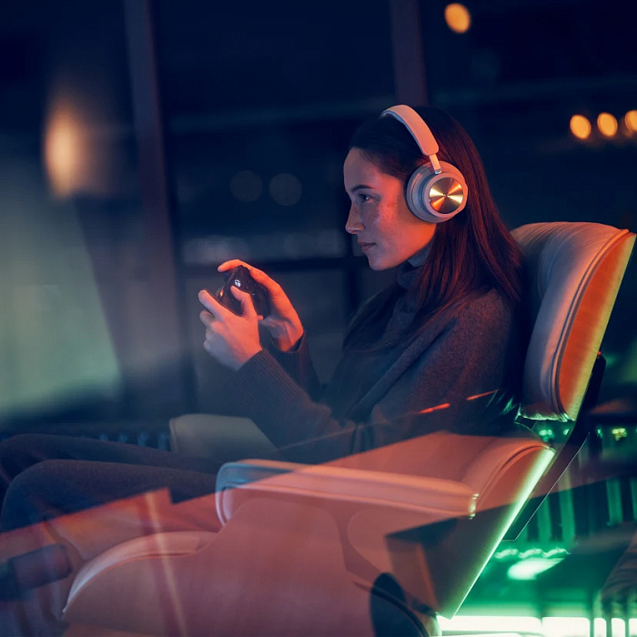 Игровые наушники Bang & Olufsen Beoplay Portal для Xbox (Grey Mist) купить в интернет-магазине icover