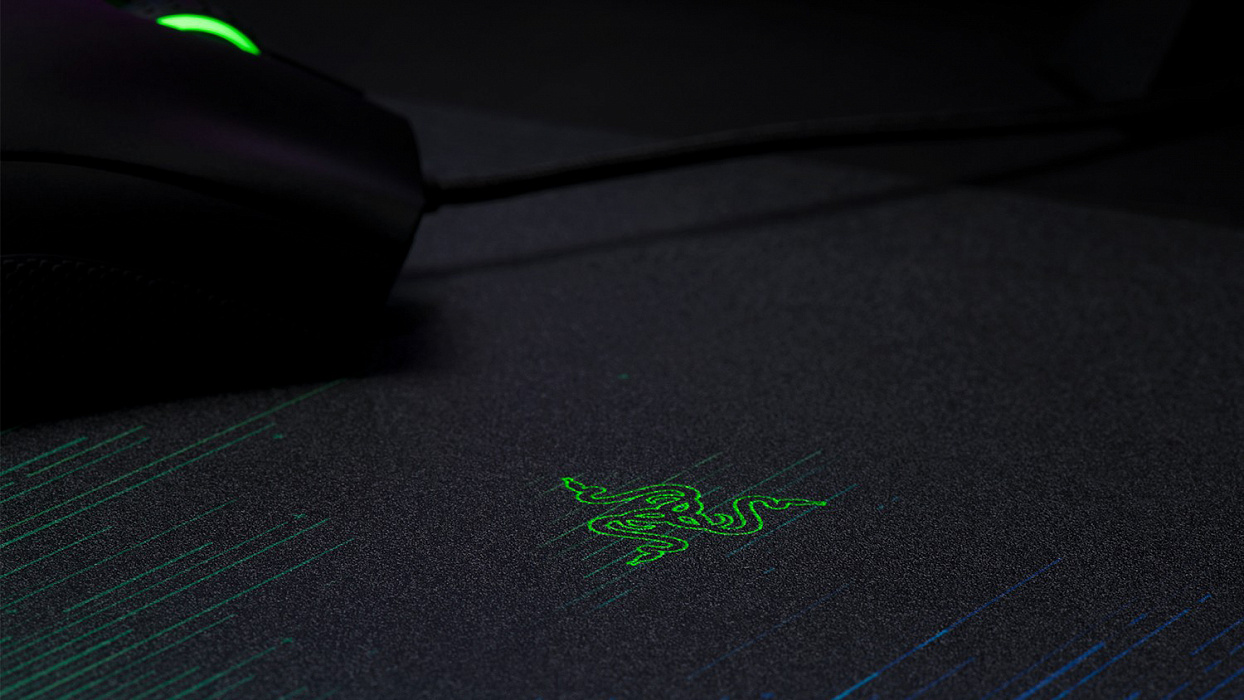 Коврик для мыши Razer Sphex V2 Mini RZ02-01940200-R3M1 (Black) купить в интернет-магазине icover