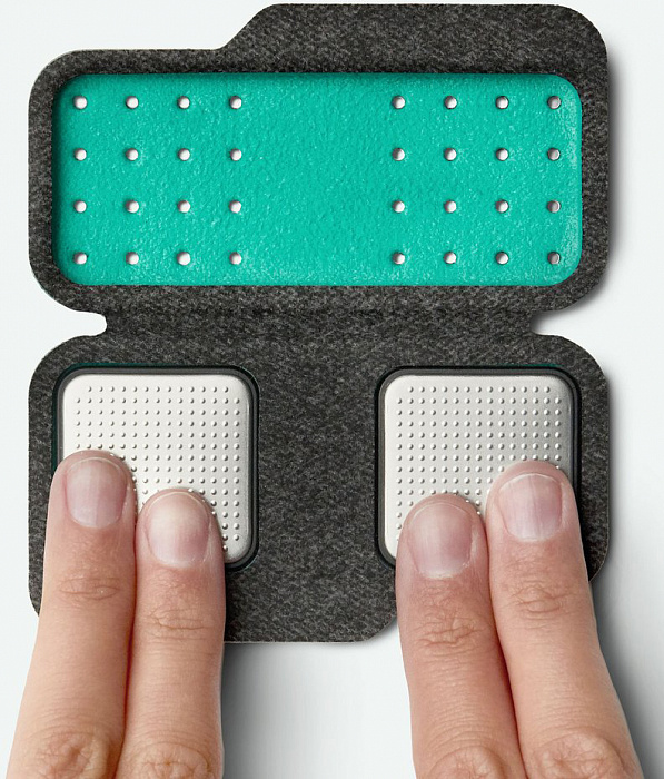 Чехол AliveCor Carry Pod для портативного электрокардиографа Kardia Mobile (Grey) купить в интернет-магазине icover