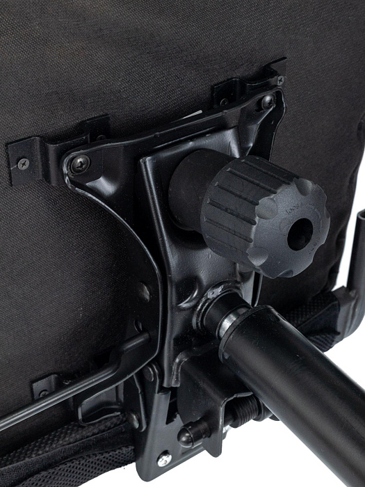 Кресло руководителя Бюрократ CH-NOVA LUX сетка/ткань/экокожа/пластик (Black) купить в интернет-магазине icover