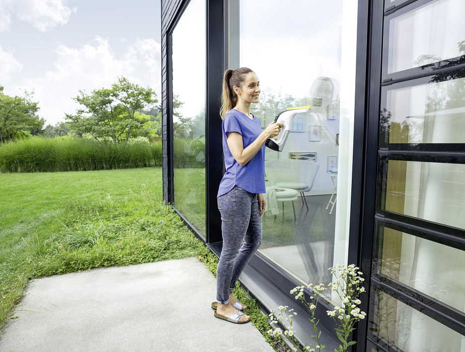 Стеклоочиститель Karcher WV 6 Plus (1.633-741.0) купить в интернет-магазине icover