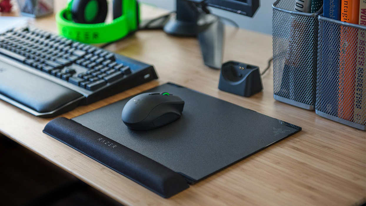 Коврик для мыши Razer Vespula V2 RZ02-02180100-R3M1 (Black) купить в интернет-магазине icover