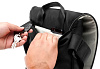 Booq Boa courier (BCR10-GFT) - сумка для iPad (Graphite) купить в интернет-магазине icover