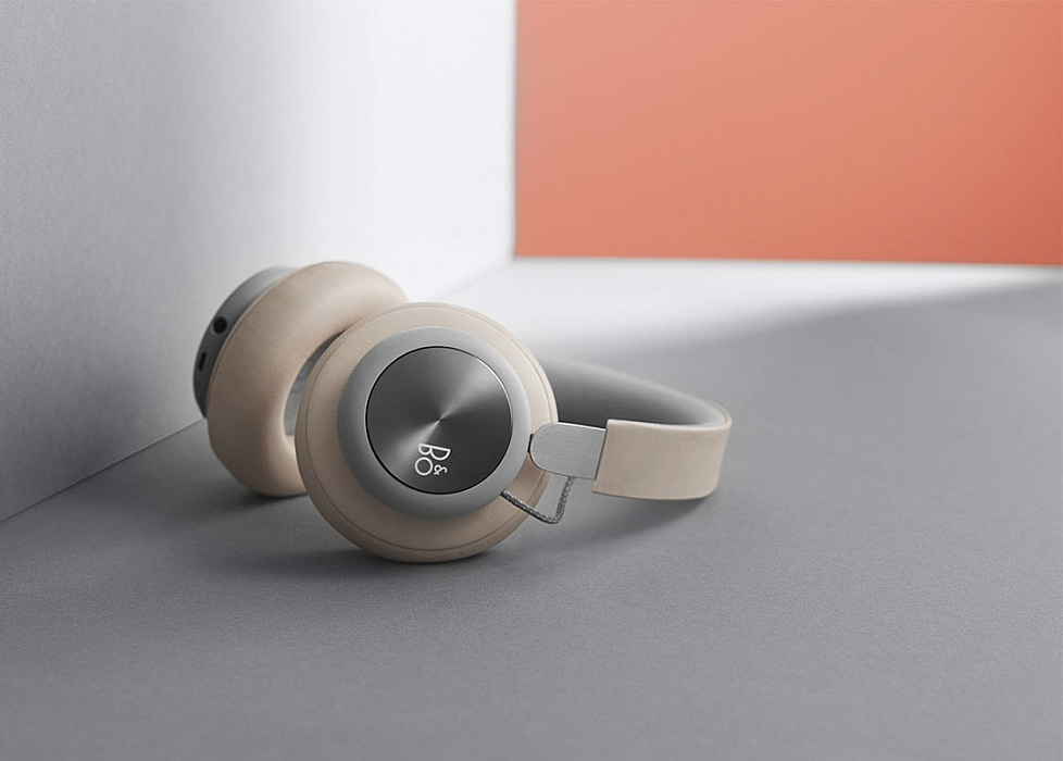 Bang & Olufsen BeoPlay H4 - беспроводные наушники (Sand Grey) купить в интернет-магазине icover