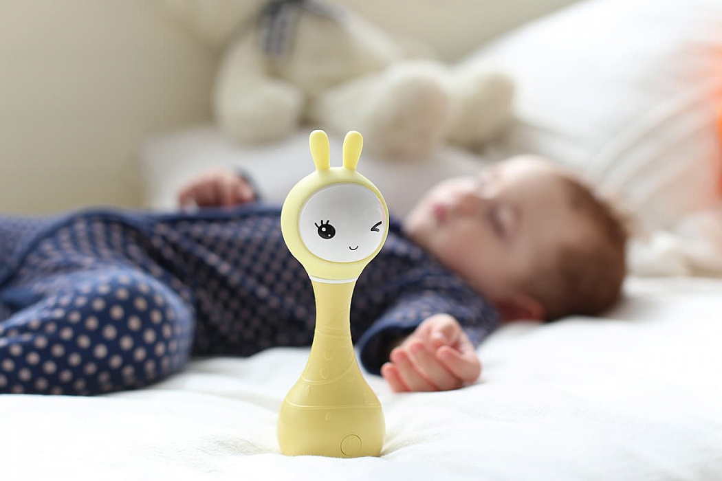 Интерактивная развивающая игрушка Alilo Умный зайка R1 (Yellow) купить в интернет-магазине icover