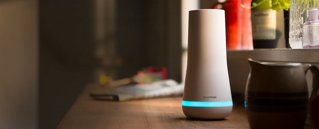 Система умного дома SimpliSafe The Essentials (Cloud) купить в интернет-магазине icover