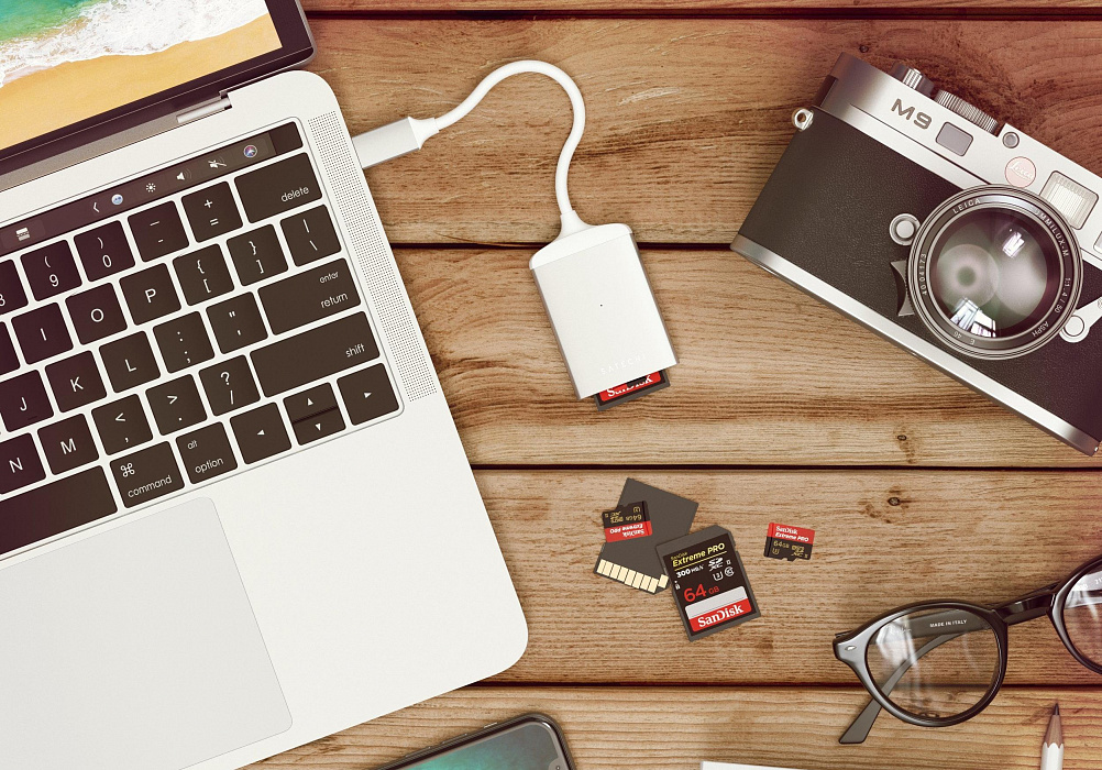 Адаптер Satechi Type-C UHS-II Micro/SD Card Reader ST-TCU3CRS (Silver) купить в интернет-магазине icover