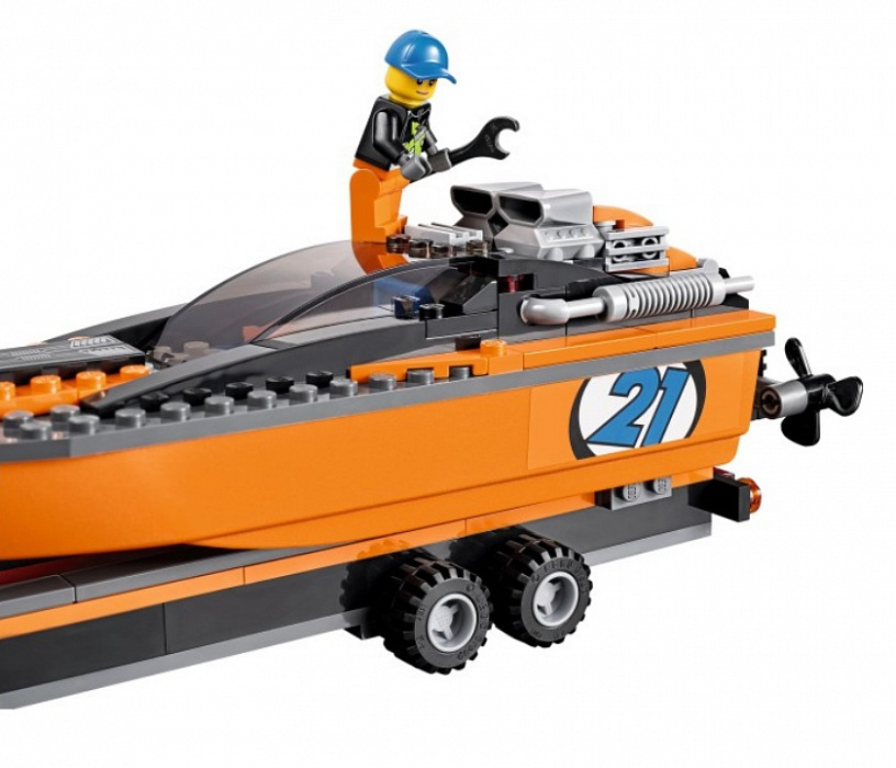 Lego City 4x4 with Powerboat (60085) - внедорожник 4х4 с гоночным катером купить в интернет-магазине icover