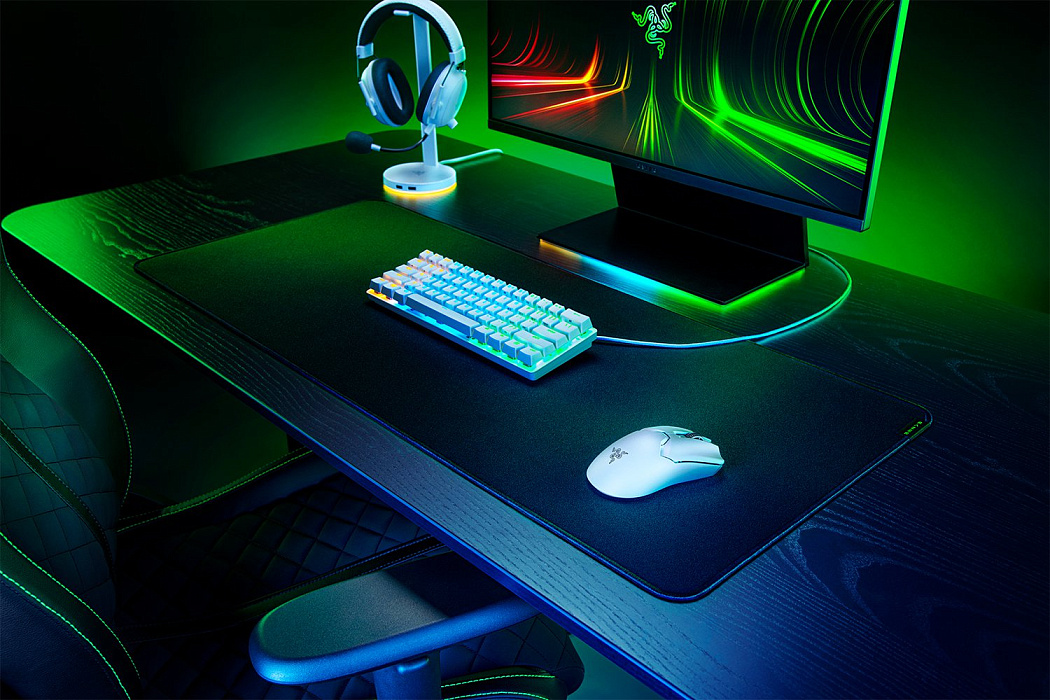 Игровая мышь Razer Viper V2 Pro RZ01-04390200-R3G1 (White) купить в интернет-магазине icover