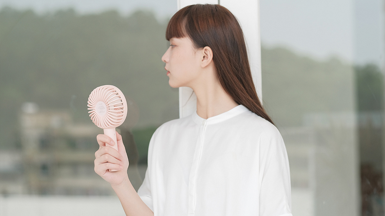 Портативный вентилятор Solove N9P (Pink) купить в интернет-магазине icover