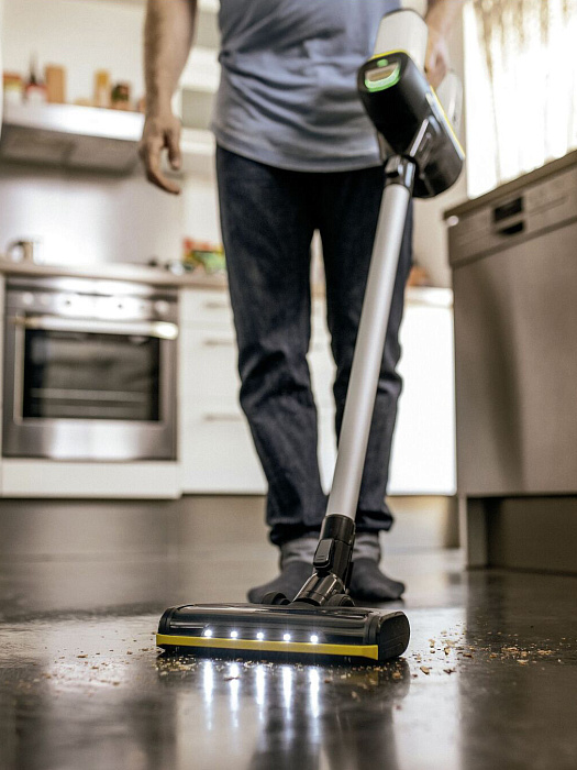 Вертикальный пылесос Karcher VC 6 Cordless ourFamily Duo EU (1.198-678.0) купить в интернет-магазине icover