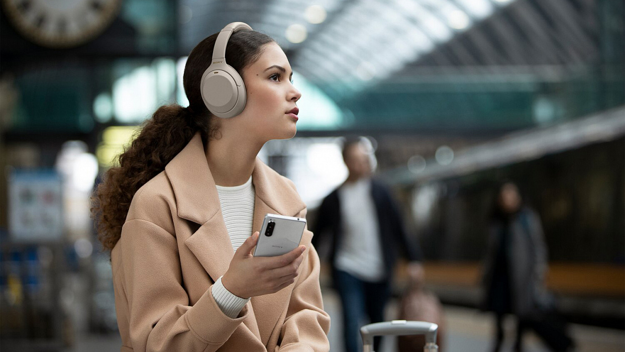 Bluetooth-наушники с микрофоном Sony WH-1000XM4 (Silver) купить в интернет-магазине icover
