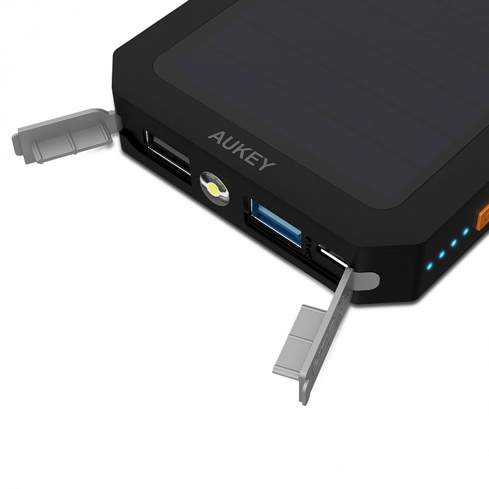 Внешний аккумулятор Aukey Dual USB Port Solar Battery 12000mAh (Black) купить в интернет-магазине icover