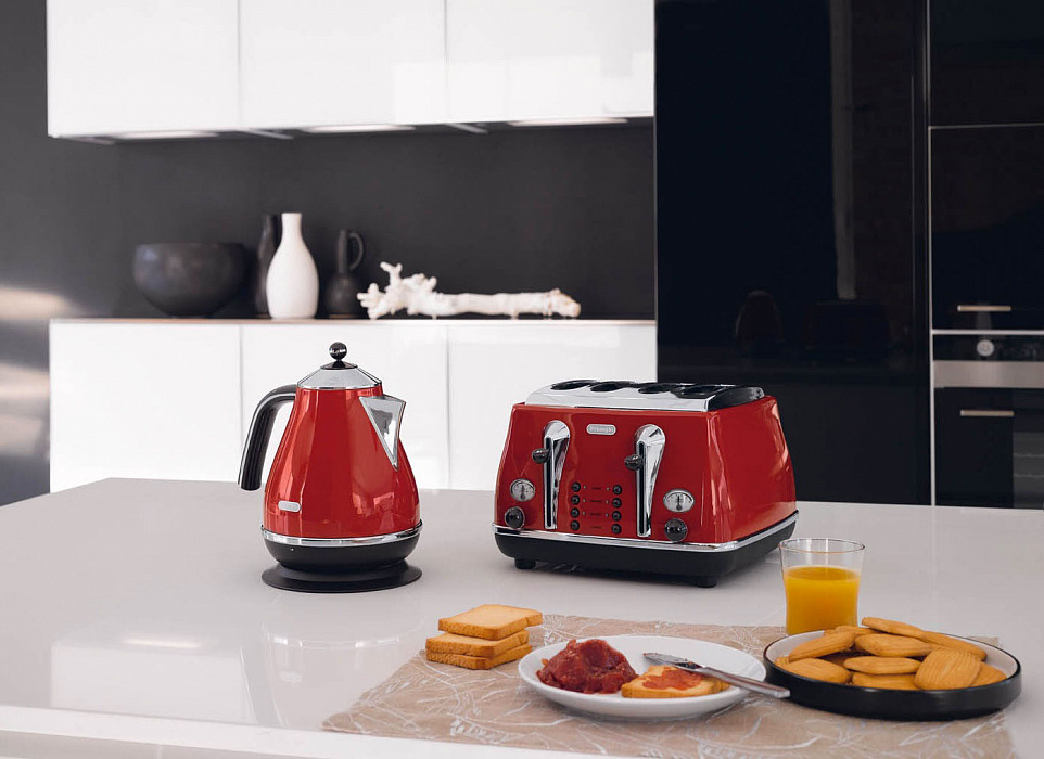 DeLonghi Icona KBO 2001 - чайник электрический (Red) купить в интернет-магазине icover