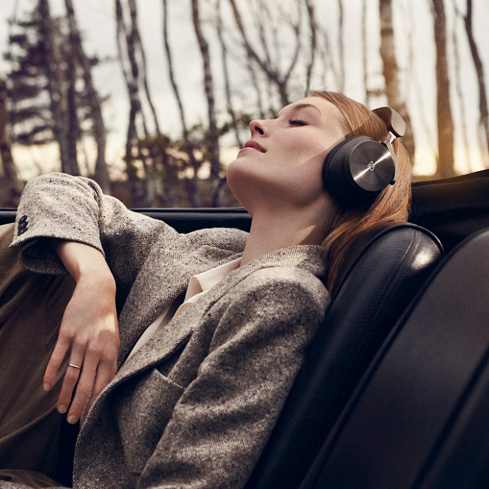 Беспроводные наушники Bang & Olufsen Beoplay H95 (Black/Engraved) купить в интернет-магазине icover