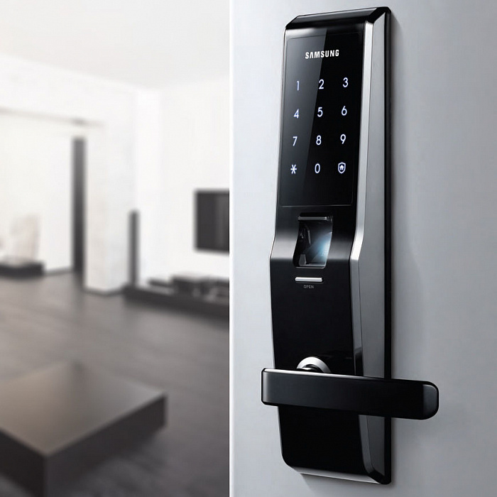 Биометрический дверной замок с ручкой Samsung SHS-H705 FBK/EN 5230 (Black) купить в интернет-магазине icover