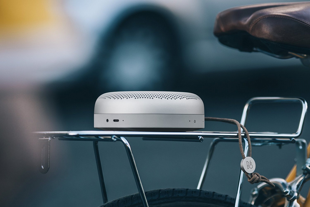 Портативная акустическая система Bang & Olufsen BeoPlay A1 (Natural) купить в интернет-магазине icover