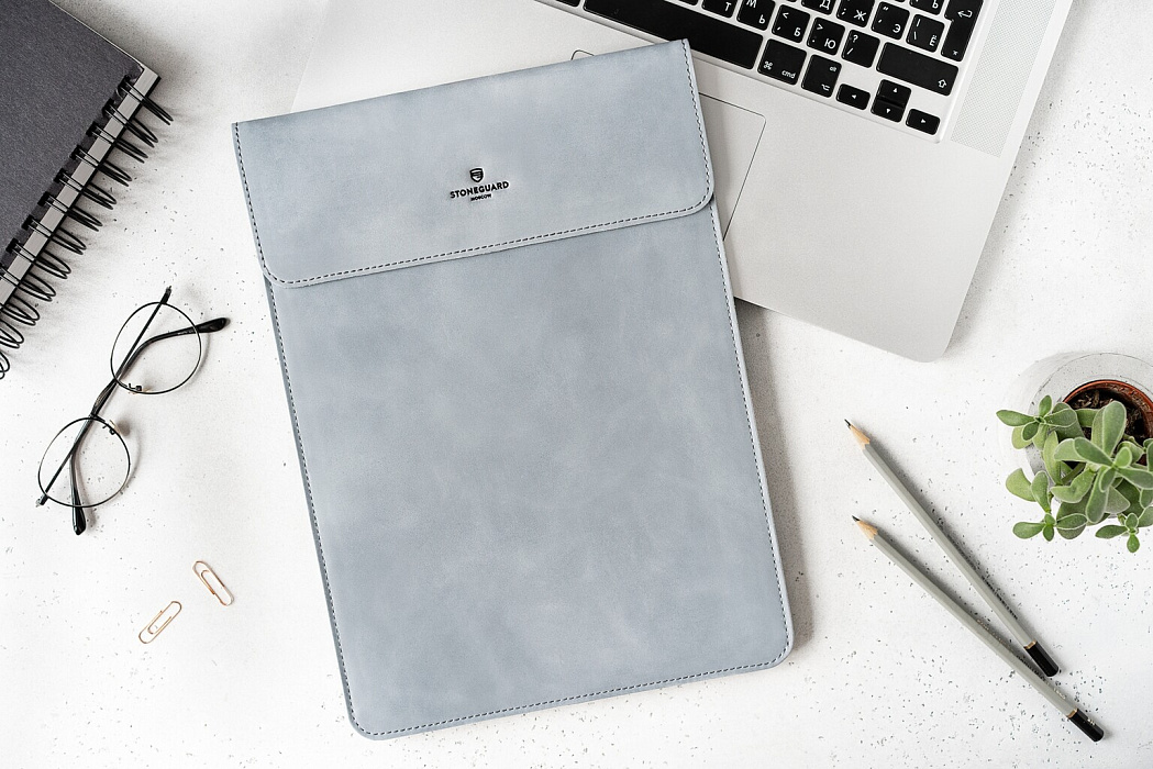 Чехол Stoneguard 531 (SGL531MB16PRN-ST) для MacBook Pro 16 (Stone) купить в интернет-магазине icover