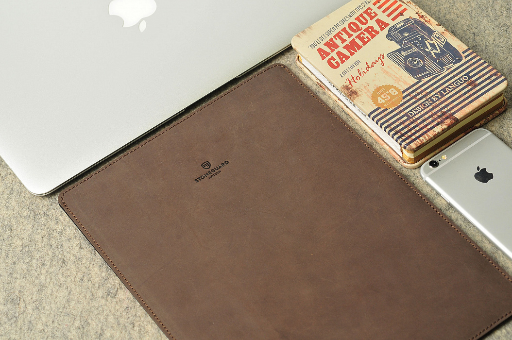 Stoneguard 511 (SG5110505) - кожаный чехол для MacBook 12 (Rock) купить в интернет-магазине icover