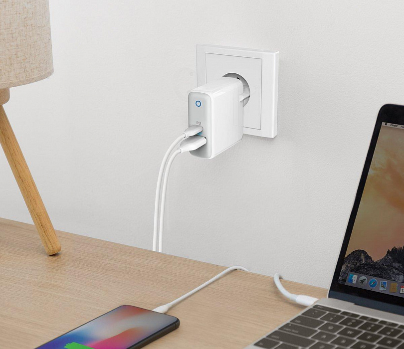 Сетевое зарядное устройство Anker Powerport 2 A2321321 (White) купить в интернет-магазине icover