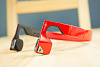 Беспроводные вибрационные наушники AfterShokz Bluez 2S (Red) купить в интернет-магазине icover