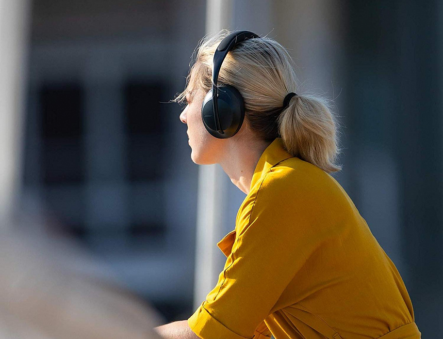 Наушники с микрофоном Bose Noise Cancelling 700 (Black) купить в интернет-магазине icover