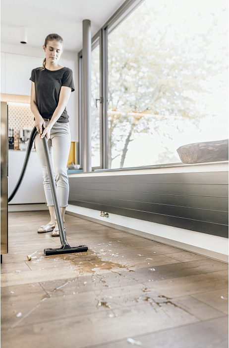 Профессиональный пылесос Karcher WD 2 Plus V-12/6/18/C (1.628-015.0) купить в интернет-магазине icover