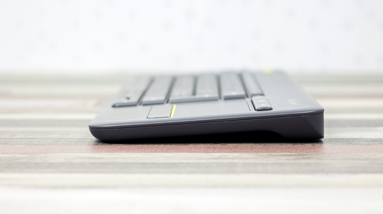Беспроводная клавиатура Logitech Wireless Touch Keyboard K400 Plus 920-007147 (Dark) купить в интернет-магазине icover