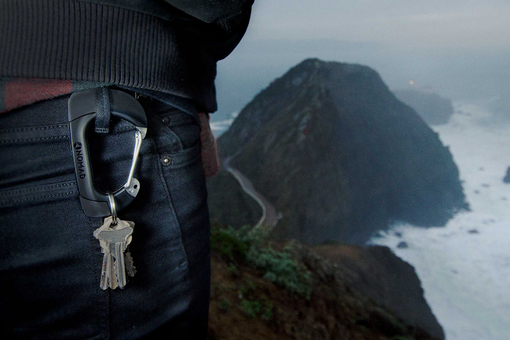 Nomad Carabiner NomadClip Lightning - кабель-карабин (Black) купить в интернет-магазине icover