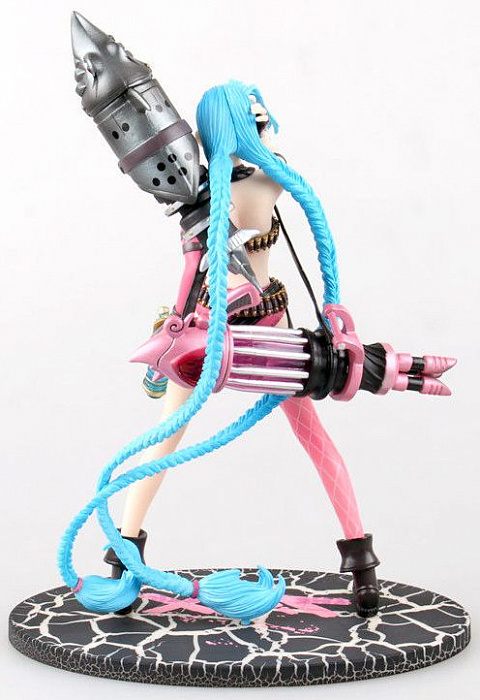 Фигурка League of Legends Jinx 26 см (UQ115171) купить в интернет-магазине icover