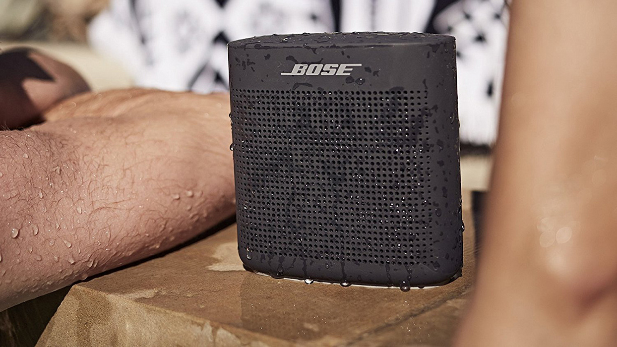 Беспроводная портативная акустика Bose SoundLink Color II 752195-0100 (Soft Black) купить в интернет-магазине icover