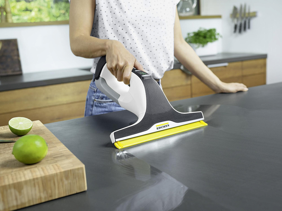 Стеклоочиститель Karcher WV 6 Plus (1.633-741.0) купить в интернет-магазине icover