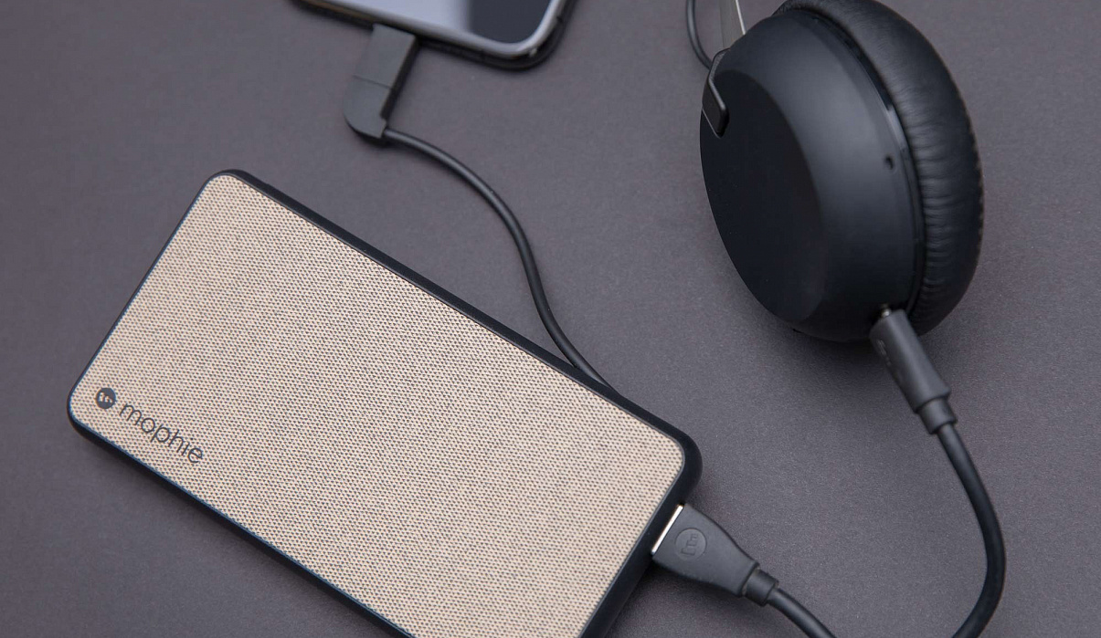 Внешний аккумулятор Mophie Powerstation Plus XL 10000 mAh 401101678 (Black) купить в интернет-магазине icover