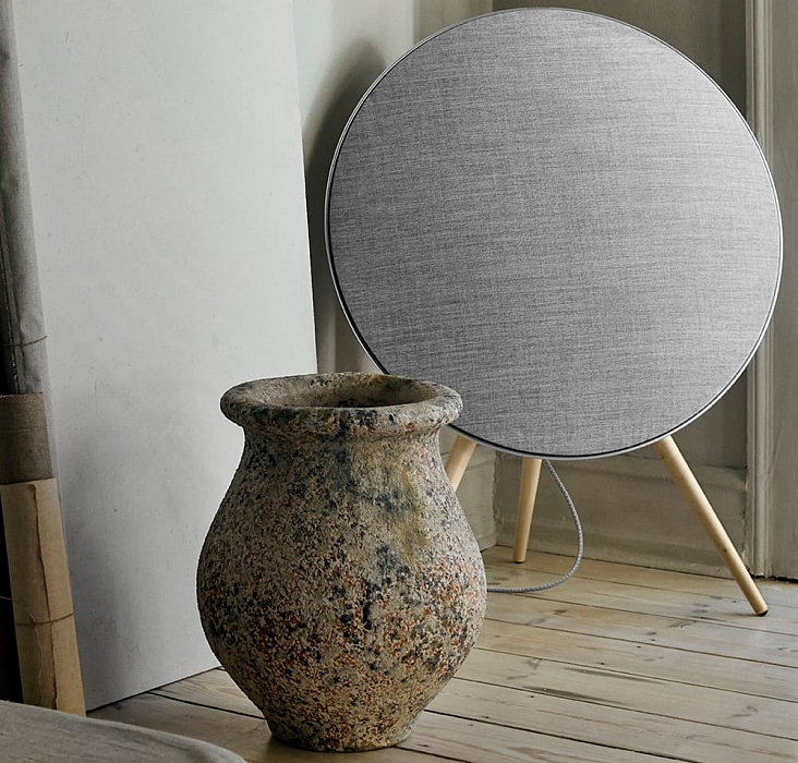 Беспроводная акустика Bang & Olufsen Beoplay A9 4nd Gen (White/Oak) купить в интернет-магазине icover