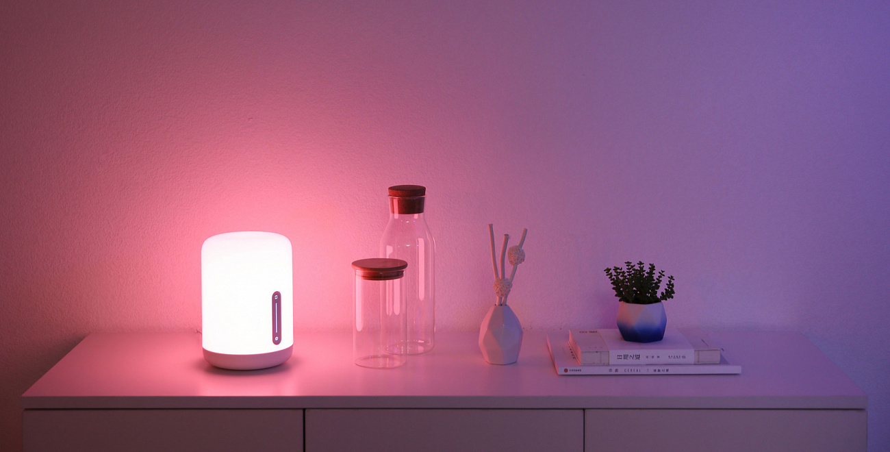 Умная лампа Xiaomi Mijia Bedside Lamp 2 с Apple Homekit (MJCTD02YL) купить в интернет-магазине icover
