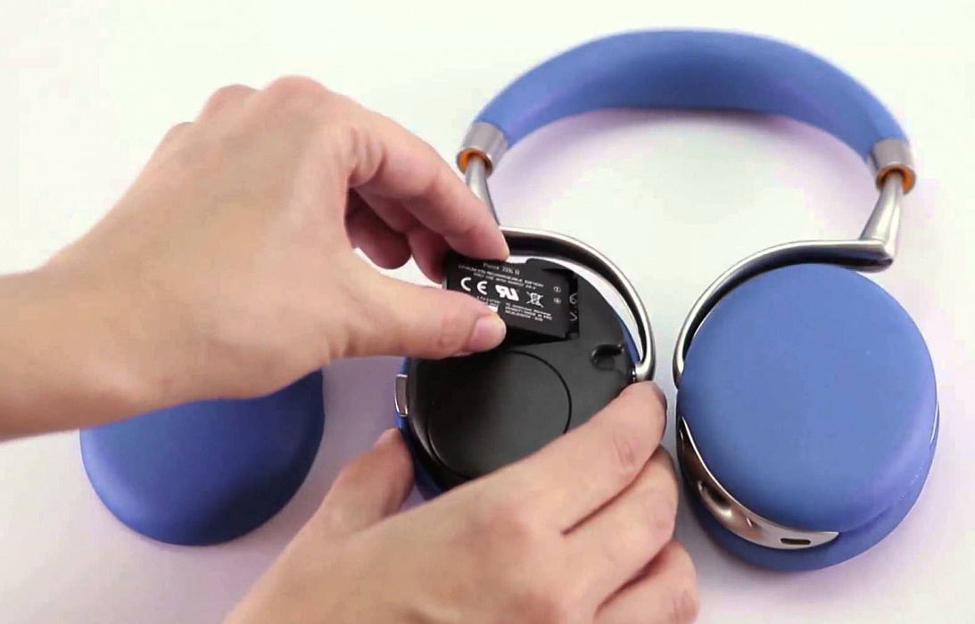Parrot Zik 2.0 Replacement Battery (PF056015) - аккумулятор для наушников Parrot Zik 2.0 купить в интернет-магазине icover