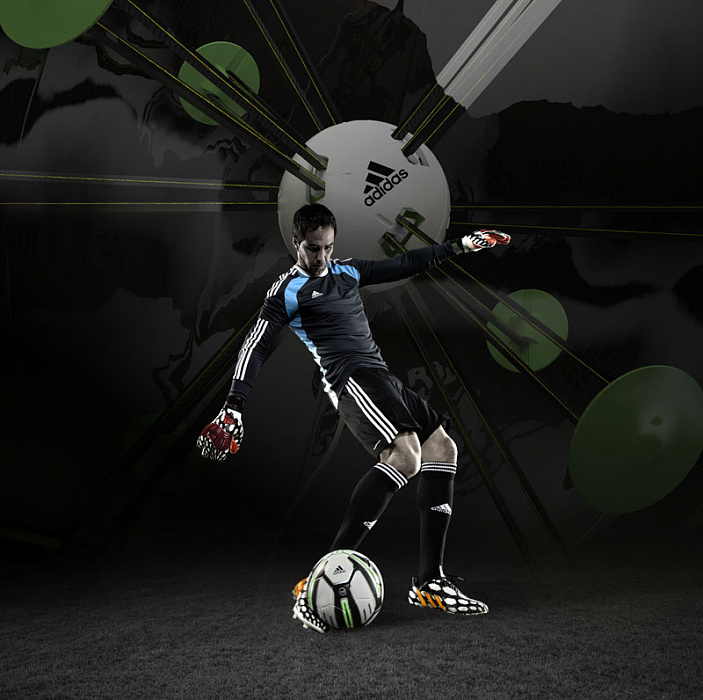Полноразмерный умный футбольный мяч Adidas miCoach Smart Ball (Black/White) купить в интернет-магазине icover