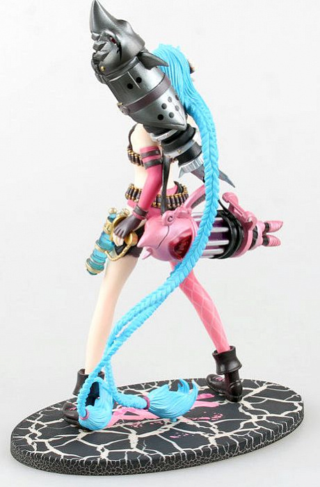 Фигурка League of Legends Jinx 26 см (UQ115171) купить в интернет-магазине icover