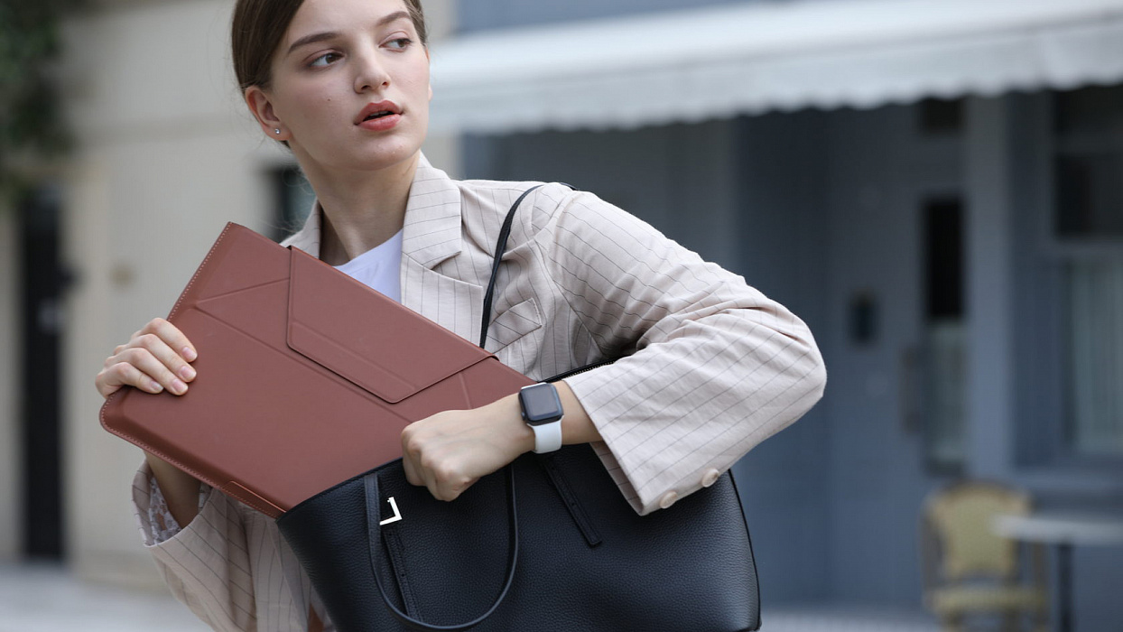 Чехол MOFT Carry Sleeve для ноутбука 13" (Brown) купить в интернет-магазине icover