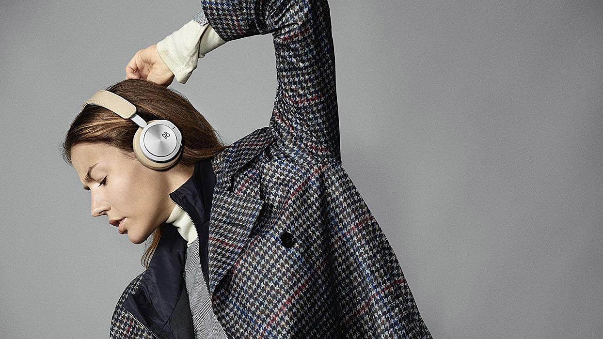 Bluetooth-наушники Bang & Olufsen Beoplay H8i с микрофоном (Natural) купить в интернет-магазине icover