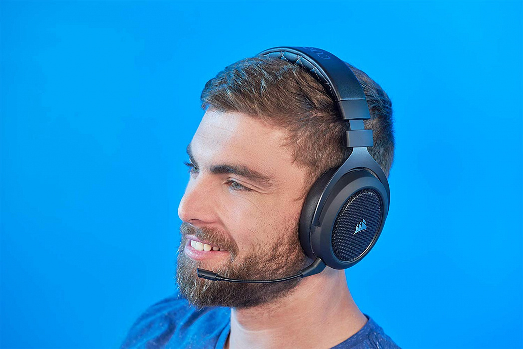Игровая гарнитура Corsair HS70 Wireless CA-9011175-EU (Carbon) купить в интернет-магазине icover